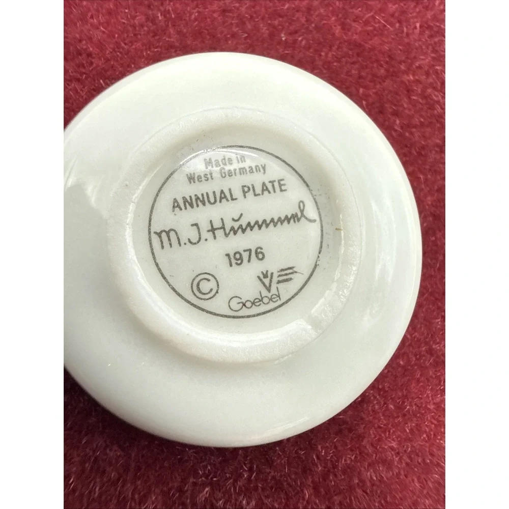 MJ Hummel Miniature Collectors Plates 1971 - 1976, Lot Of 6